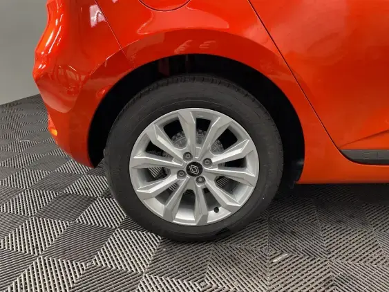 RENAULT CLIO V - voiture d'occasion - Photo 25