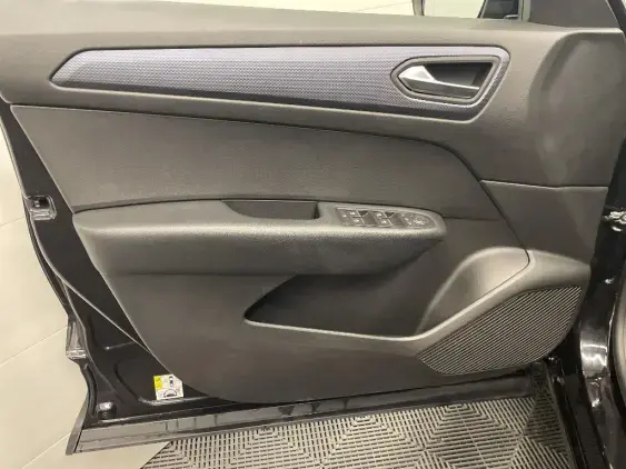 RENAULT ARKANA - voiture d'occasion - Photo 19