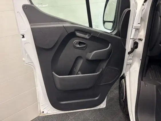 RENAULT MASTER FG III - voiture d'occasion - Photo 19