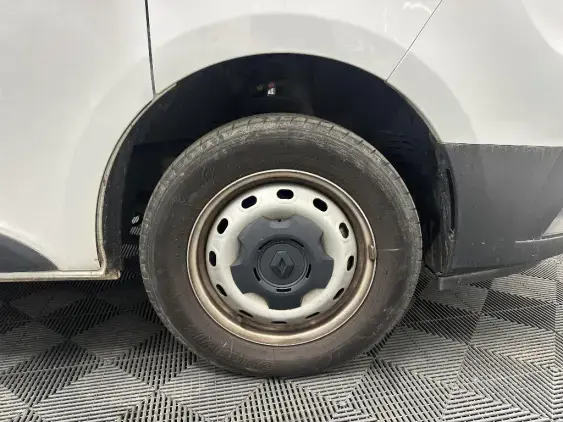 RENAULT TRAFIC FG III - voiture d'occasion - Photo 20