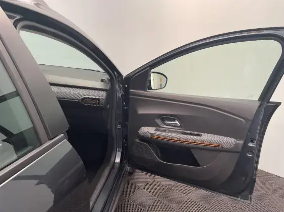 DACIA SANDERO III - voiture d'occasion - Photo 18
