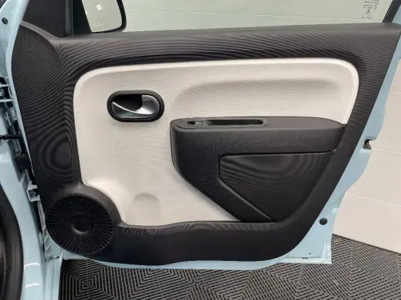 RENAULT TWINGO III - voiture d'occasion - Photo 18