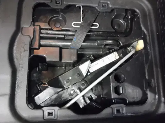 RENAULT KANGOO III - voiture d'occasion - Photo 17