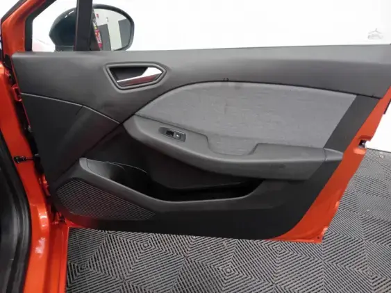 RENAULT CLIO V - voiture d'occasion - Photo 20