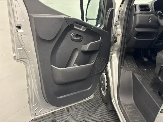 RENAULT MASTER FG III - voiture d'occasion - Photo 19