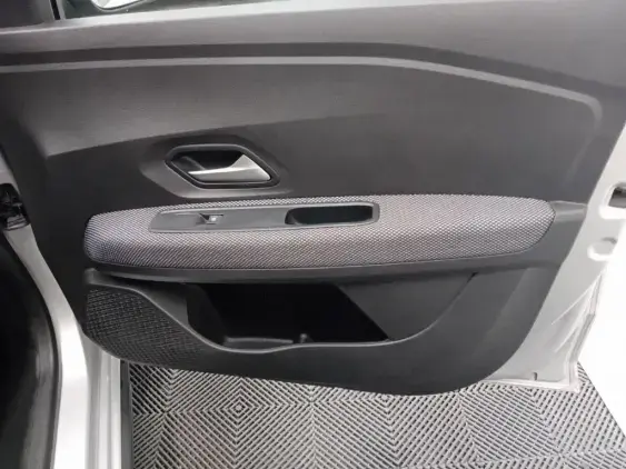 DACIA SANDERO III - voiture d'occasion - Photo 20