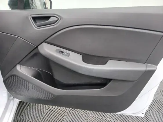 RENAULT CLIO V - voiture d'occasion - Photo 19