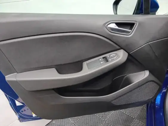 RENAULT CLIO V - voiture d'occasion - Photo 19