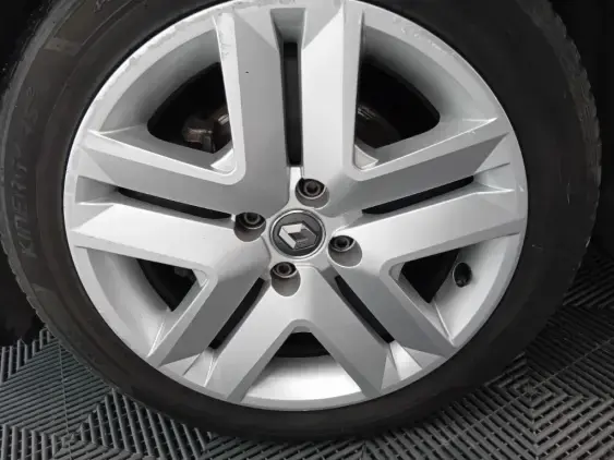 RENAULT CLIO V - voiture d'occasion - Photo 23