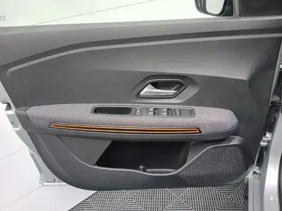 DACIA SANDERO III - voiture d'occasion - Photo 19