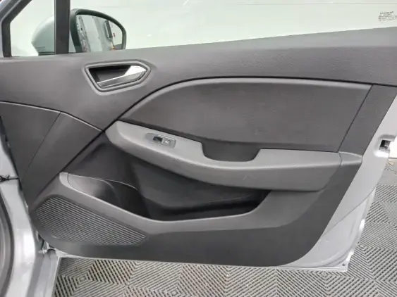 RENAULT CLIO V - voiture d'occasion - Photo 20