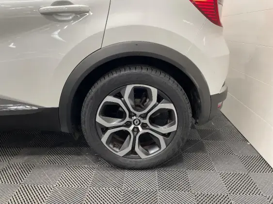 RENAULT CAPTUR II - voiture d'occasion - Photo 24