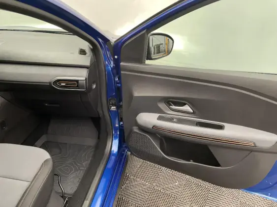 DACIA SANDERO III - voiture d'occasion - Photo 20