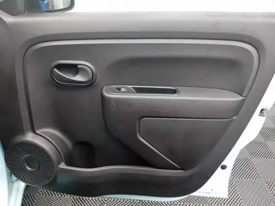RENAULT TWINGO ELECTRIQUE III - voiture d'occasion - Photo 18