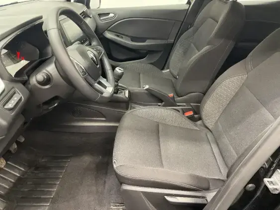 RENAULT CLIO V - voiture d'occasion - Photo 17