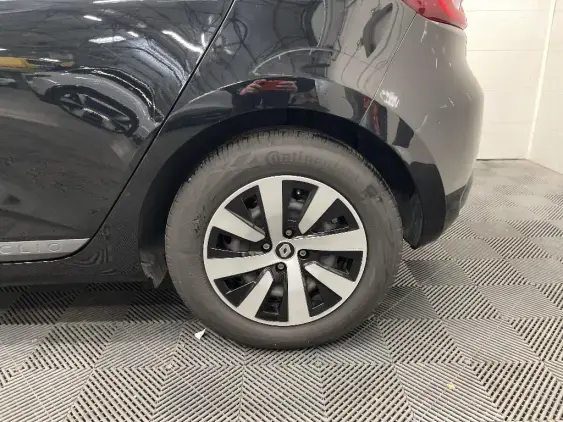 RENAULT CLIO V - voiture d'occasion - Photo 23