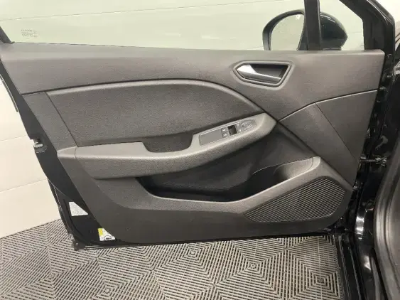 RENAULT CLIO V - voiture d'occasion - Photo 18