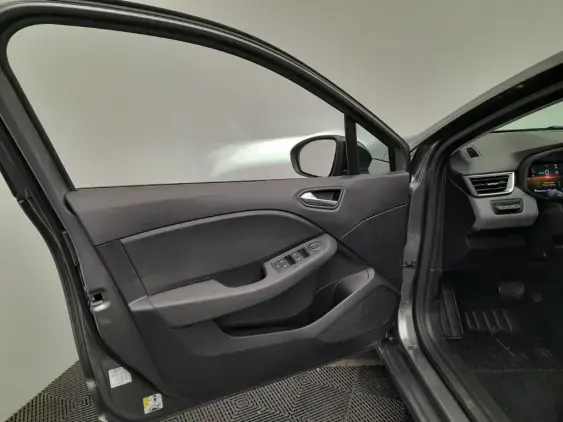 RENAULT CLIO V - voiture d'occasion - Photo 19