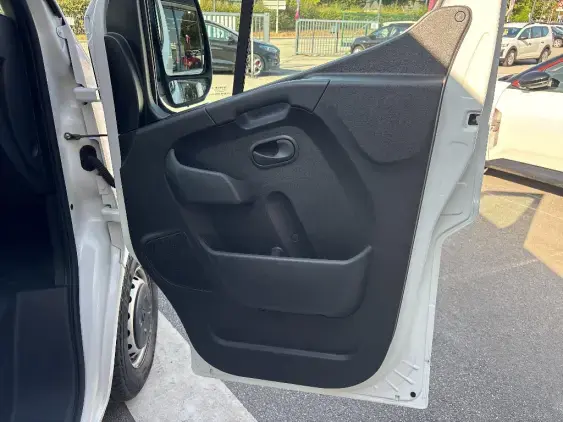 RENAULT MASTER FG III - voiture d'occasion - Photo 20