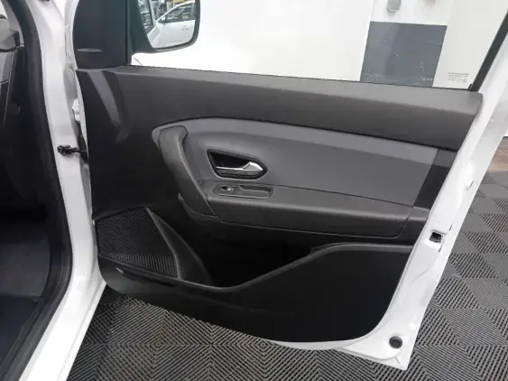 RENAULT EXPRESS VAN I - voiture d'occasion - Photo 19