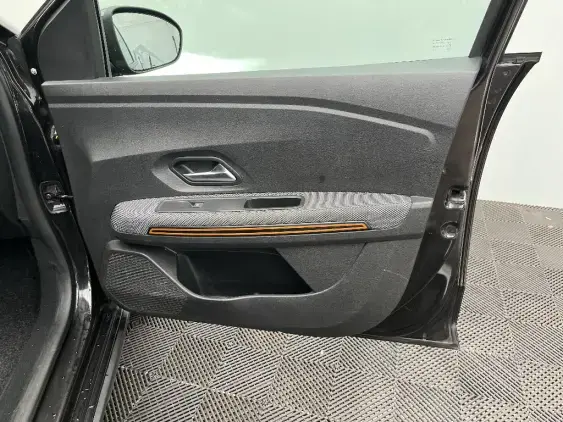 DACIA SANDERO III - voiture d'occasion - Photo 20