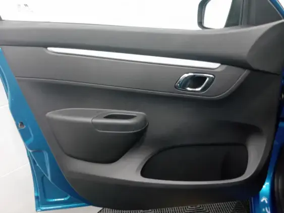 DACIA SPRING - voiture d'occasion - Photo 19