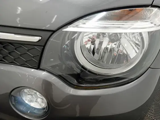 RENAULT TWINGO III - voiture d'occasion - Photo 19