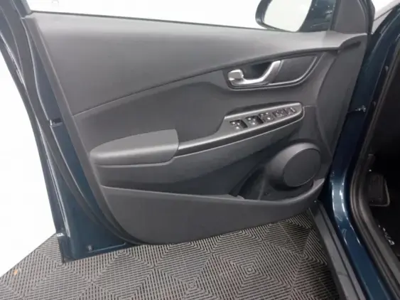 HYUNDAI KONA ELECTRIQUE - voiture d'occasion - Photo 19
