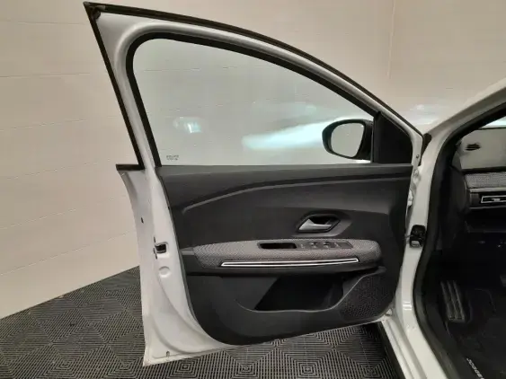 DACIA JOGGER - voiture d'occasion - Photo 19