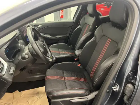 RENAULT CLIO V - voiture d'occasion - Photo 18