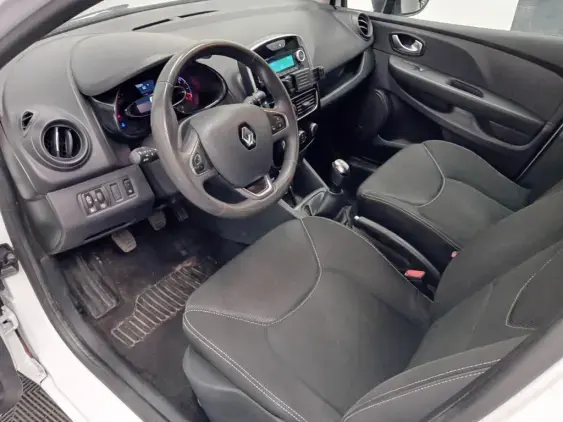 RENAULT CLIO STE IV - voiture d'occasion - Photo 18