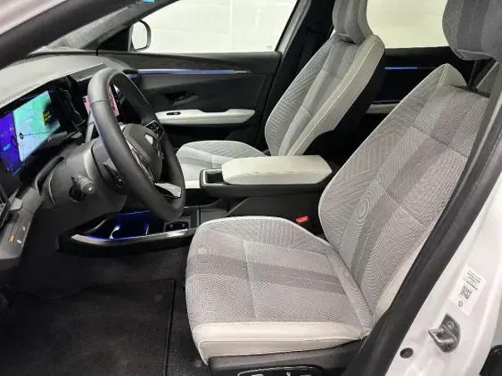 RENAULT SCENIC V ELECTRIQUE - voiture d'occasion - Photo 18