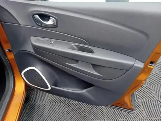 RENAULT CAPTUR - voiture d'occasion - Photo 20