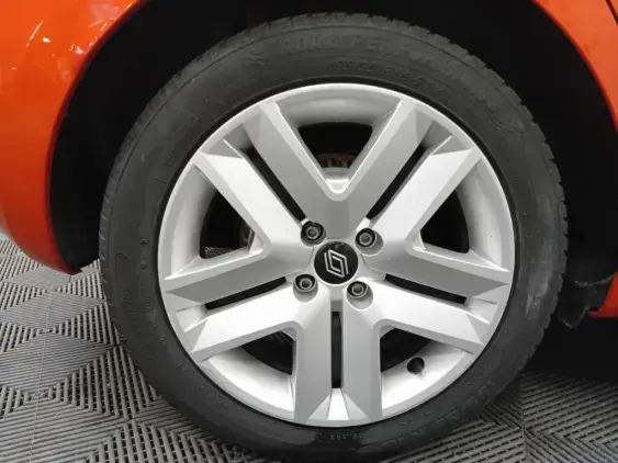 RENAULT CLIO V - voiture d'occasion - Photo 25