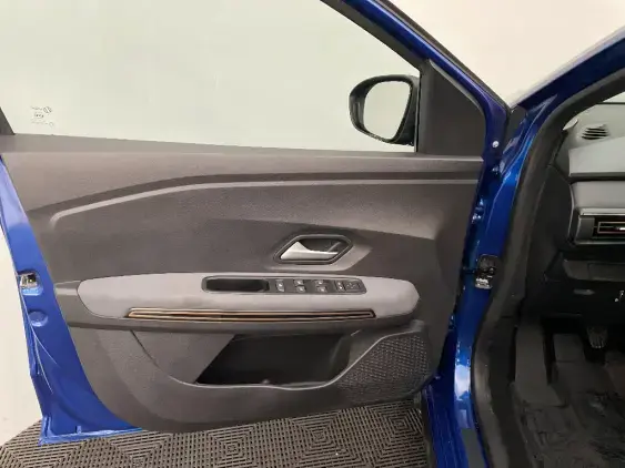 DACIA SANDERO III - voiture d'occasion - Photo 19
