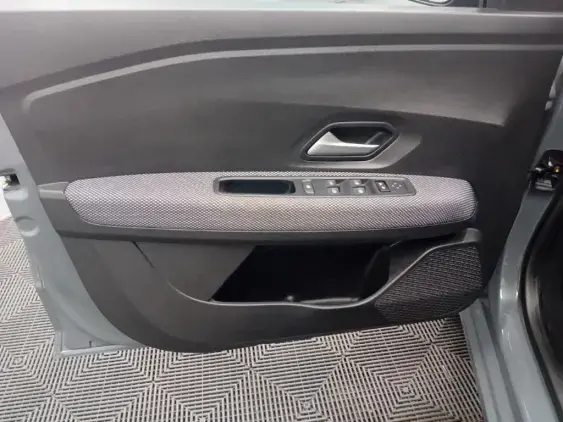 DACIA SANDERO III - voiture d'occasion - Photo 19