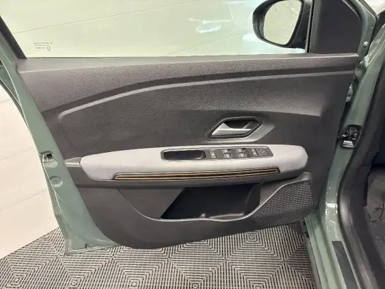 DACIA SANDERO III - voiture d'occasion - Photo 18