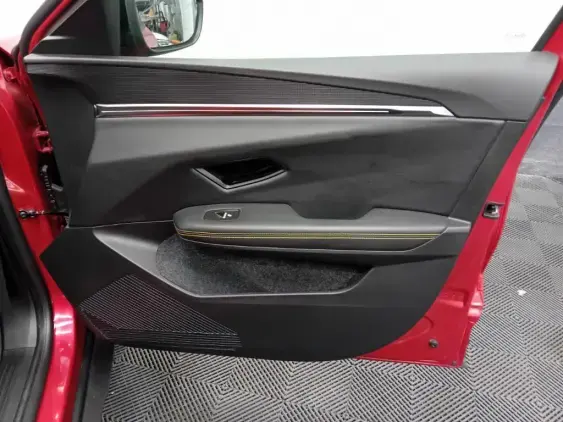 RENAULT SCENIC V ELECTRIQUE - voiture d'occasion - Photo 19