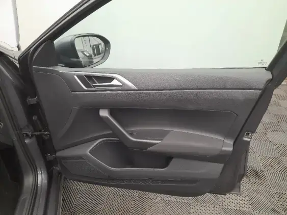 VOLKSWAGEN TAIGO - voiture d'occasion - Photo 19