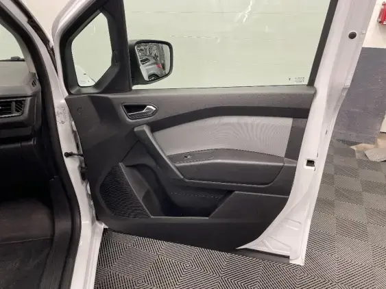 RENAULT KANGOO III - voiture d'occasion - Photo 16