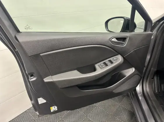 RENAULT CLIO V - voiture d'occasion - Photo 17