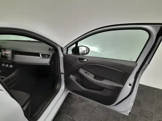 RENAULT CLIO V - voiture d'occasion - Photo 20