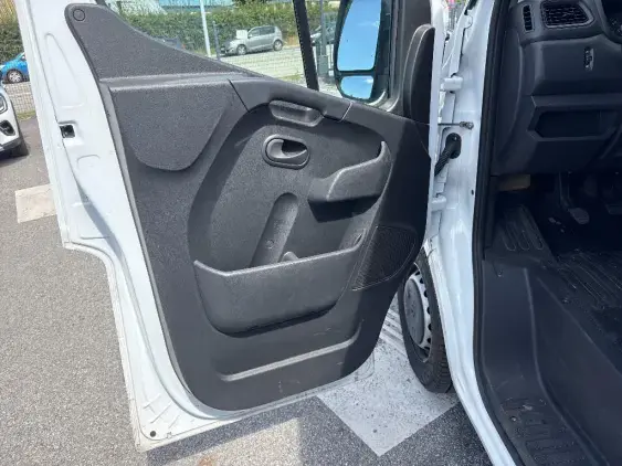 RENAULT MASTER FG III - voiture d'occasion - Photo 19