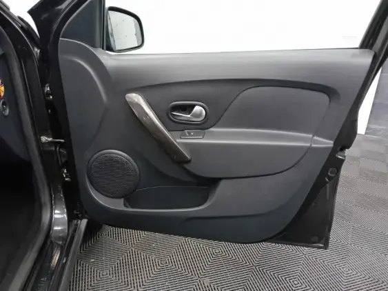 DACIA SANDERO II - voiture d'occasion - Photo 19