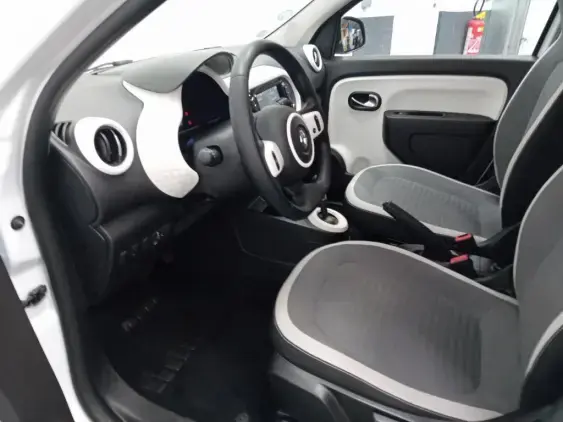RENAULT TWINGO ELECTRIQUE III - voiture d'occasion - Photo 17