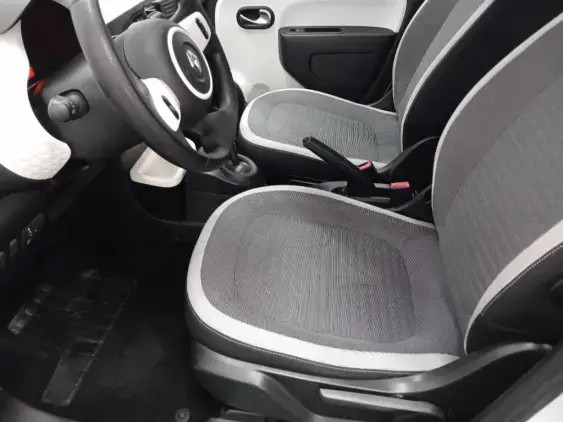 RENAULT TWINGO III - voiture d'occasion - Photo 16