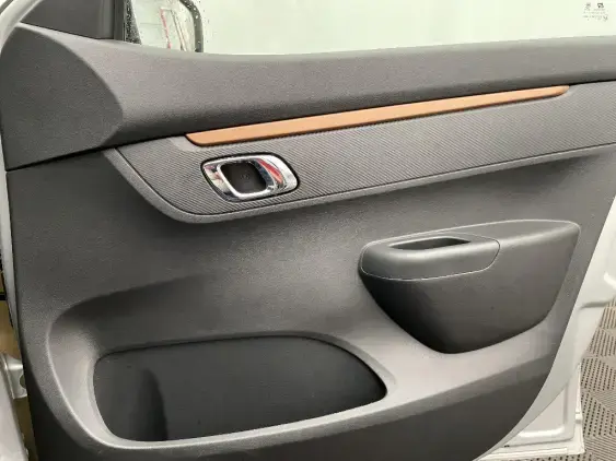 DACIA SPRING - voiture d'occasion - Photo 18