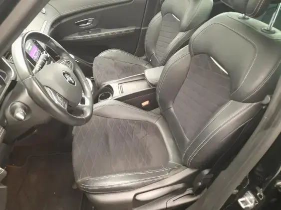 RENAULT SCENIC IV - voiture d'occasion - Photo 16