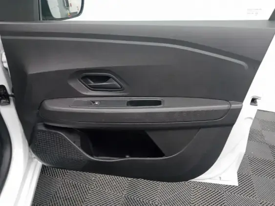 DACIA SANDERO III - voiture d'occasion - Photo 18