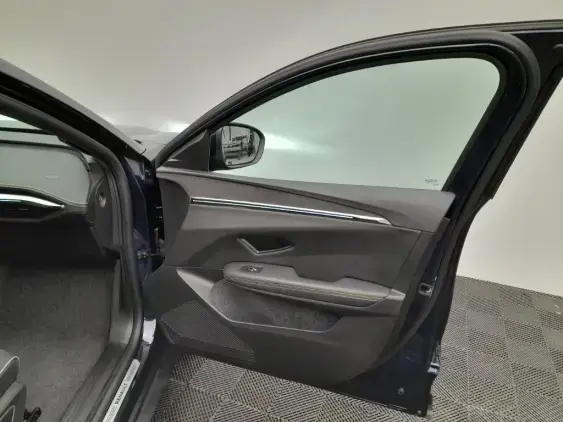 RENAULT SCENIC V ELECTRIQUE - voiture d'occasion - Photo 19